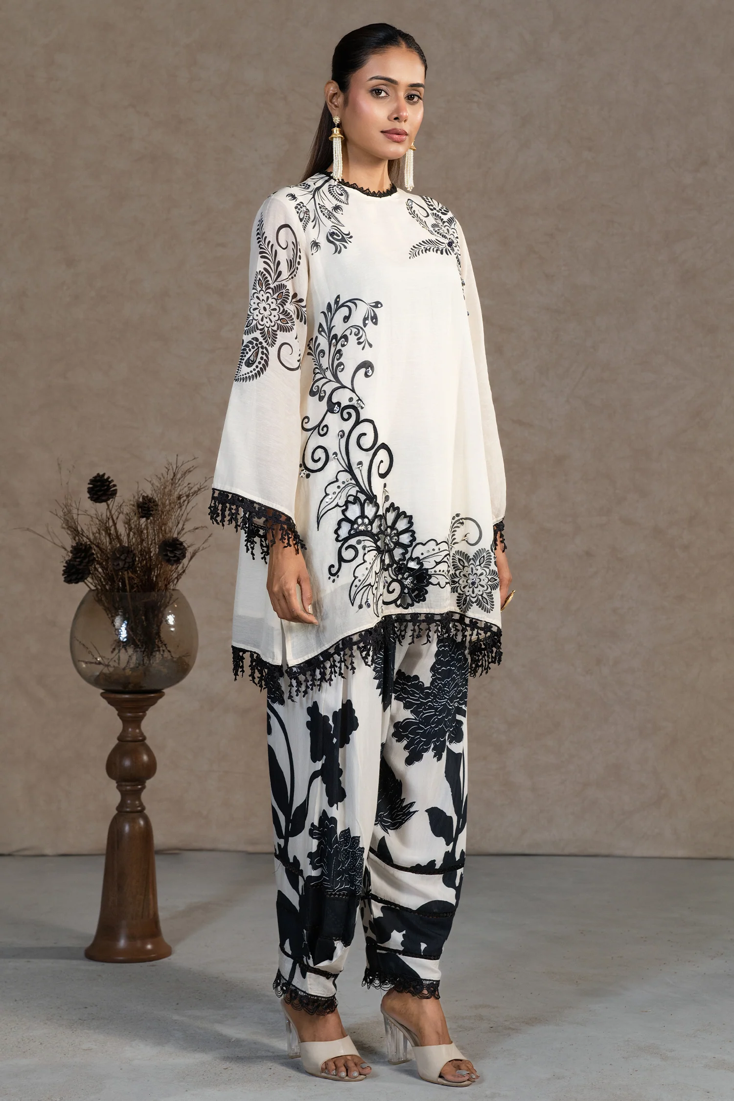 Ivory Cream Linen Floral Printed Co-Ord Set - Image 4