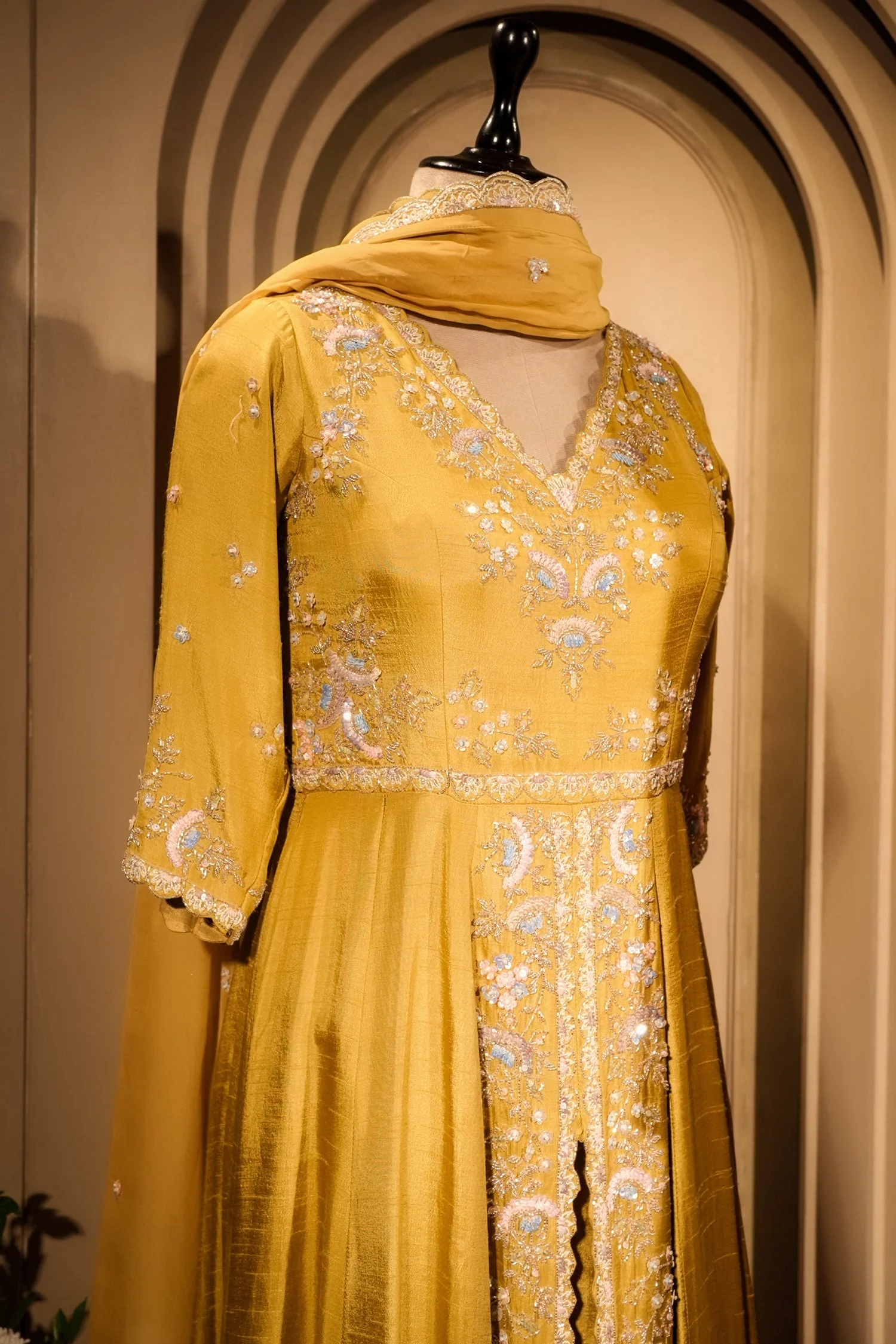 Yellow Raw Silk V Neckline Slit Cut Palazzo Suit with Sequins Work - Image 4